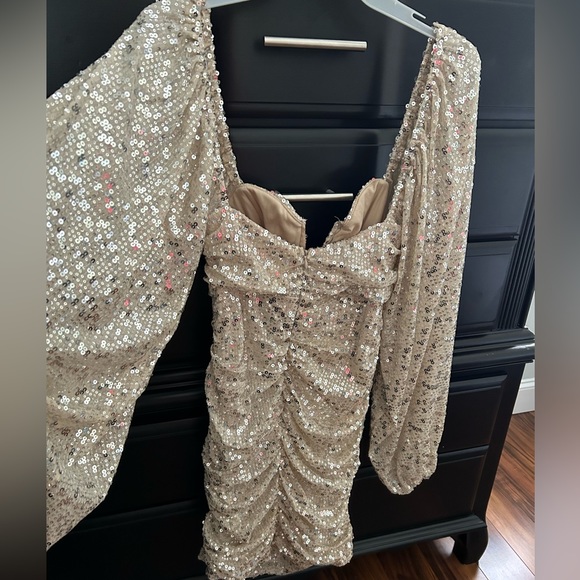 NWT Luxxel Draw Attention Bodycon Dress - Picture 3 of 7